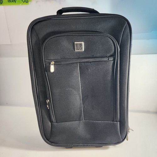 Suit case protege - suit, pilot 